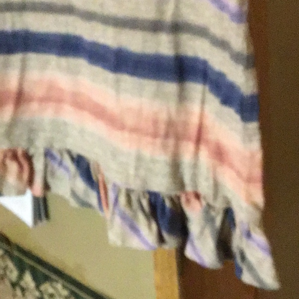 Striped Ruffle Hem Top - Picture 11 of 16